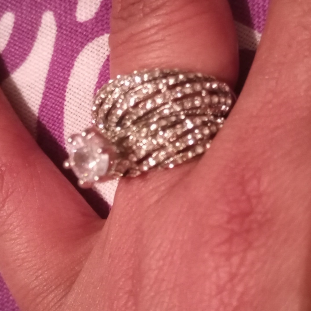 Rings - Picture 5 of 5
